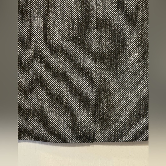 Halogen Pencil Skirt Size 4 - Picture 4 of 8